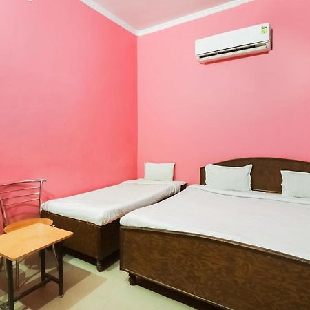 Spot On 61434 Sabri Barkat Hotel Roorkee Εξωτερικό φωτογραφία