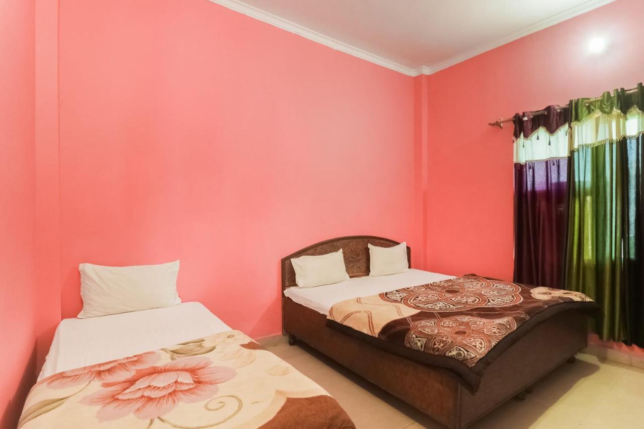Spot On 61434 Sabri Barkat Hotel Roorkee Εξωτερικό φωτογραφία