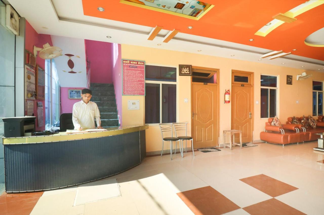 Spot On 61434 Sabri Barkat Hotel Roorkee Εξωτερικό φωτογραφία